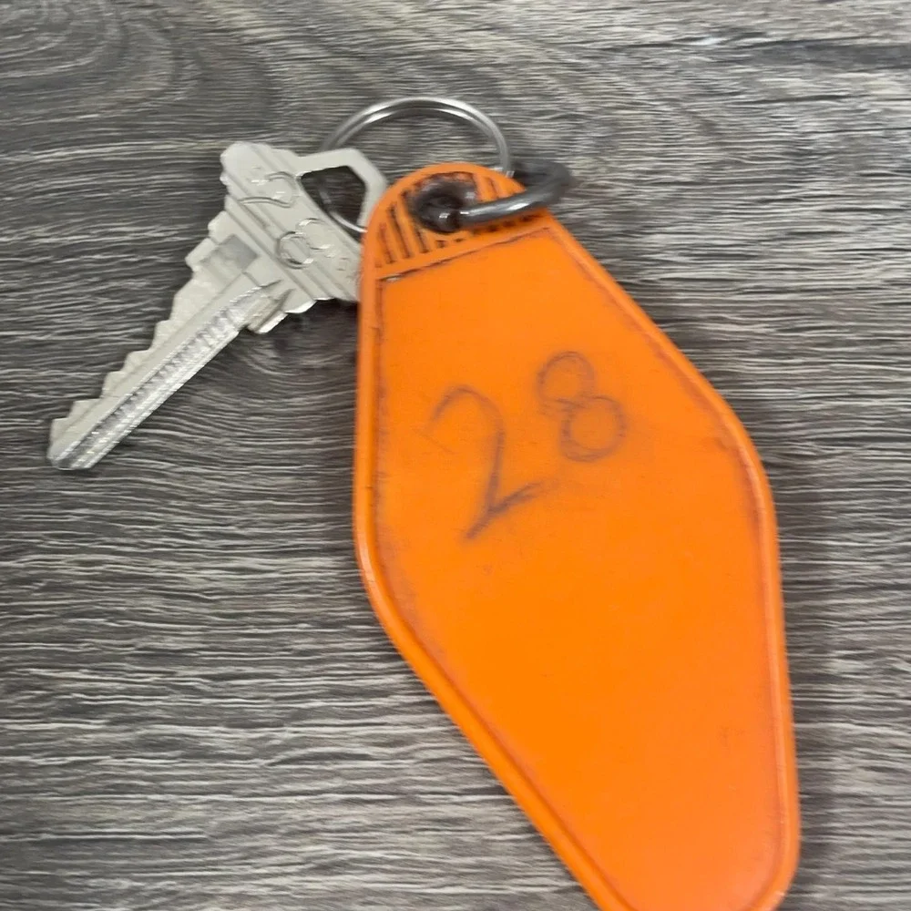 Vintage‎ Motel Key Fob Chains Indian River Michigan Retro 70s 80s 90s Up North